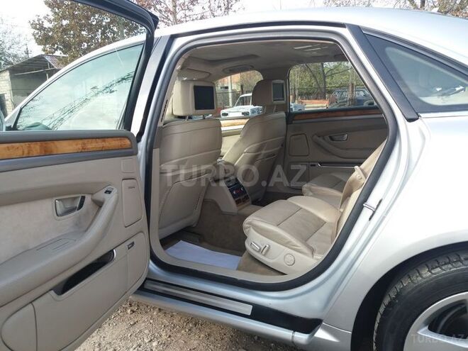 Audi A8 2008, 190,000 km - 0.4 l - Mingəçevir
