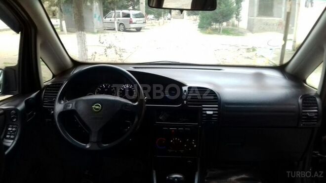 Opel Zafira 1999, 186,520 km - 1.8 l - Sumqayıt