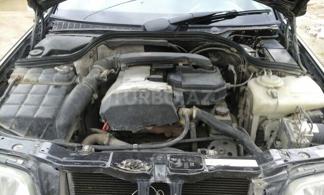 Mercedes C 180 1997, 28,900 km - 1.8 l - Bakı