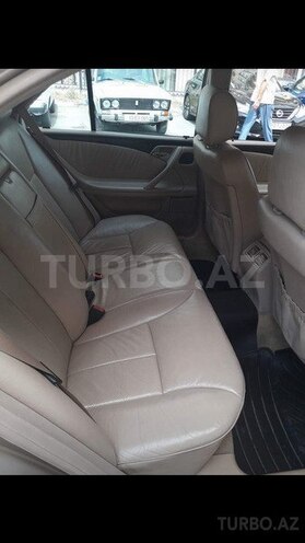 Mercedes E 240 2001, 319,000 km - 0.2 l - Bakı