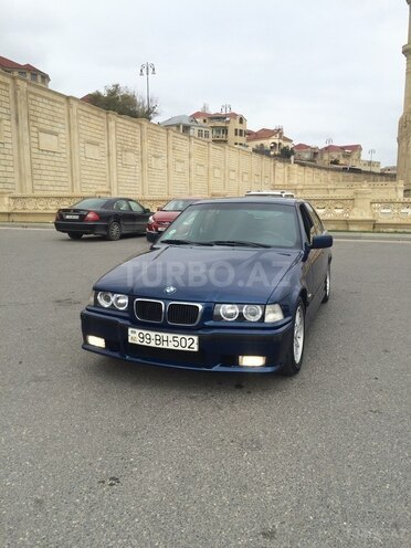 BMW 320 1998, 289,000 km - 2.0 l - Bakı