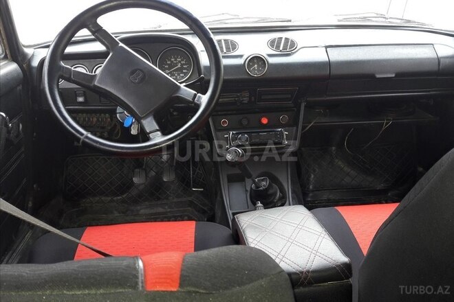 LADA (VAZ) 2106 1984, 232,000 km - 1.3 l - Bakı
