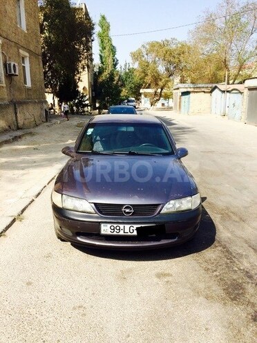 Opel Vectra 1996, 400,000 km - 2.0 л - Bakı