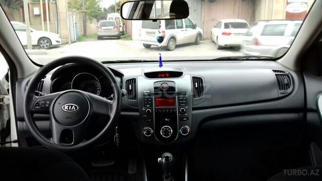 Kia Cerato 2011, 10,929 km - 1.6 l - Bakı