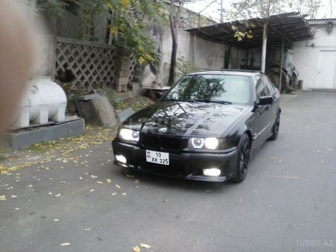 BMW 325 1994, 233,800 km - 0.3 l - Bakı