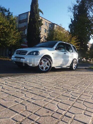 Mercedes ML 320 2001, 256,789 km - 3.2 l - Lənkəran