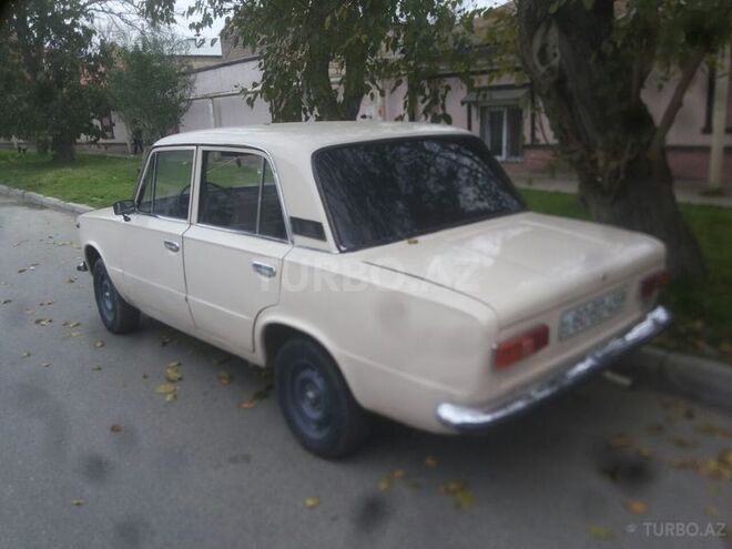 LADA (VAZ) 21011 1979, 550,000 km - 1.3 l - Bakı