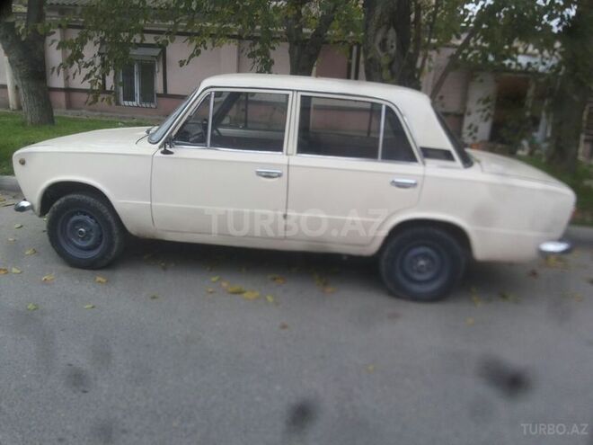 LADA (VAZ) 21011 1979, 550,000 km - 1.3 l - Bakı