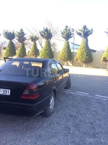 Mercedes E 220 1996, 288,000 km - 0.2 l - Bakı