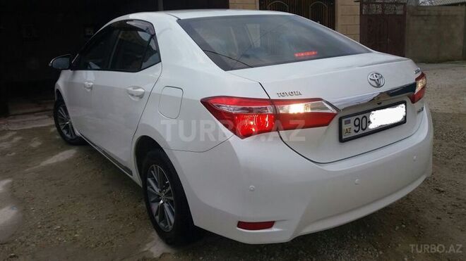 Toyota Corolla 2015, 52,000 km - 1.6 l - Bakı