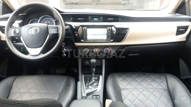 Toyota Corolla 2015, 52,000 km - 1.6 l - Bakı