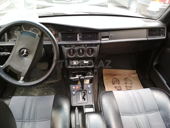 Mercedes 190 1992, 304,270 km - 2.0 л - Xırdalan