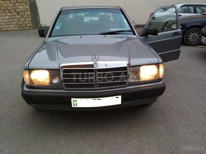 Mercedes 190 1992, 304,270 km - 2.0 л - Xırdalan