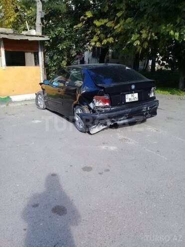 BMW 318 1995, 226,000 km - 1.8 l - Bakı