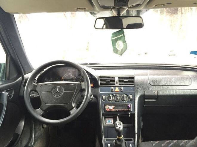Mercedes C 180 1998, 246,000 km - 1.8 l - Sumqayıt
