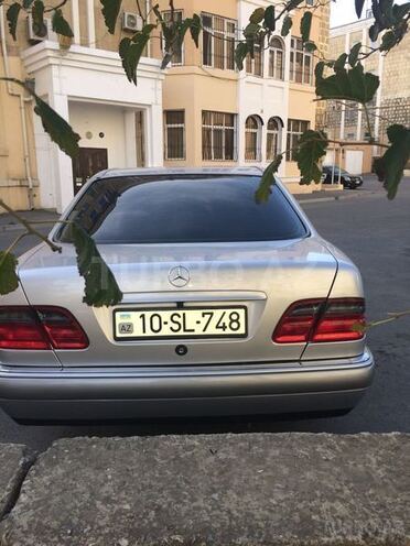 Mercedes E 230 1996, 225,000 km - 2.3 l - Bakı