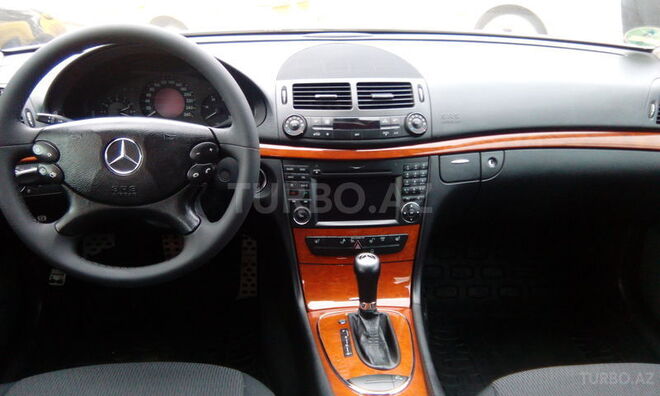 Mercedes E 220 2008, 243,057 km - 2.2 l - Bakı