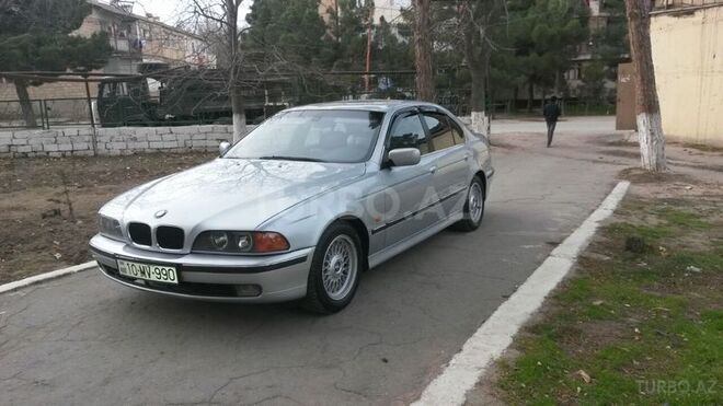 BMW 528 1998, 280,000 km - 2.8 l - Sumqayıt