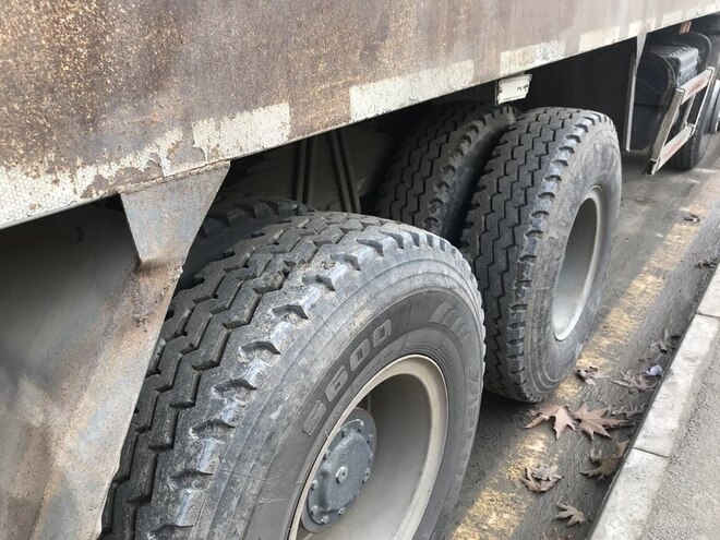 HOWO Sinotruk 2012, 300,000 km - 9.5 л - Gəncə