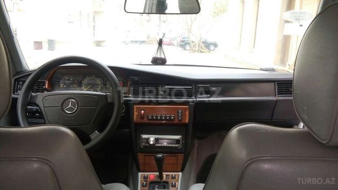 Mercedes 190 1991, 237 km - 2.3 l - Bakı