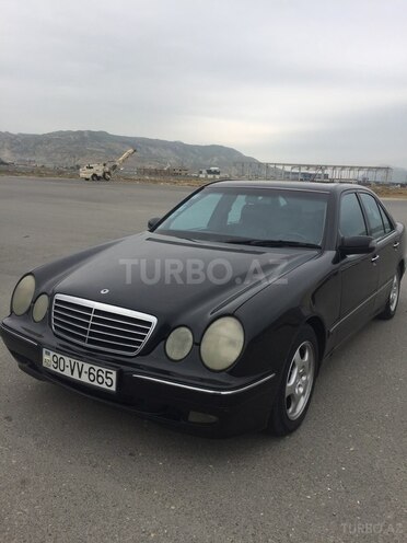 Mercedes E 270 2000, 326,000 km - 2.7 l - Bakı