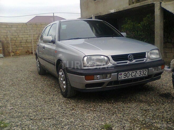 Volkswagen Golf 1993, 213,478 km - 1.9 l - Bakı
