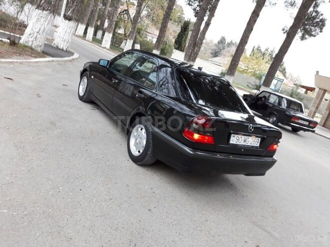 Mercedes C 240 1997, 218,000 km - 2.4 l - Sumqayıt