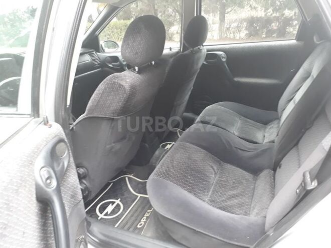 Opel Vectra 1999, 320,000 km - 2.0 l - Sumqayıt