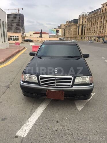 Mercedes C 230 2000, 232,500 km - 2.3 l - Bakı