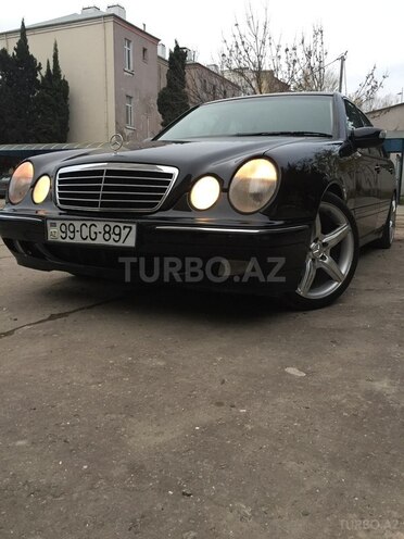 Mercedes E 240 2001, 232,123 km - 2.6 l - Bakı