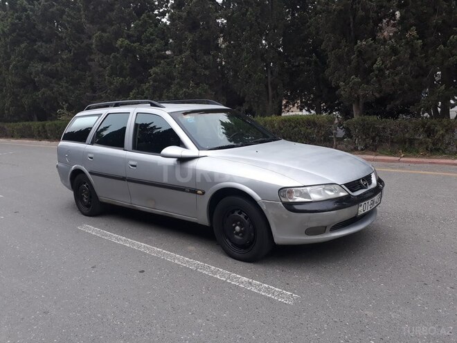 Opel Vectra 1999, 320,000 km - 2.0 l - Sumqayıt