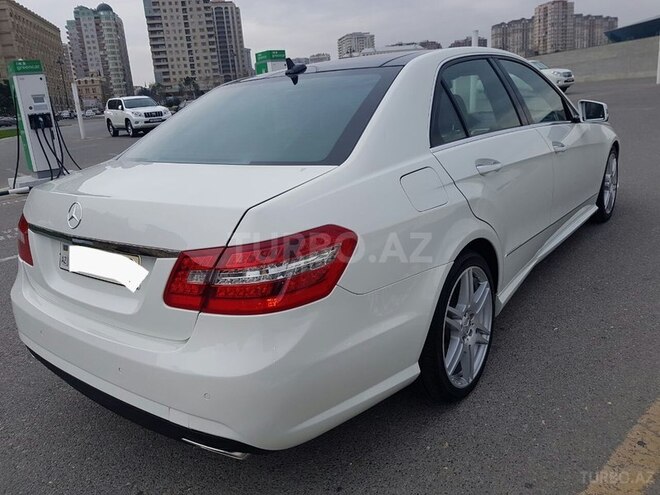Mercedes E 300 2011, 129,000 km - 3.0 l - Bakı