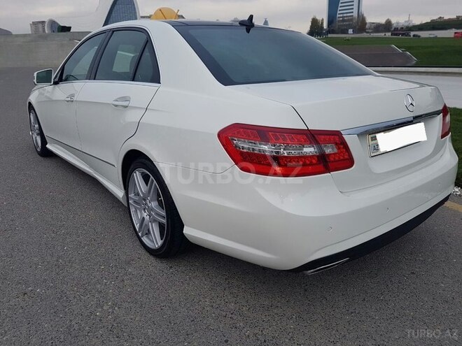 Mercedes E 300 2011, 129,000 km - 3.0 l - Bakı