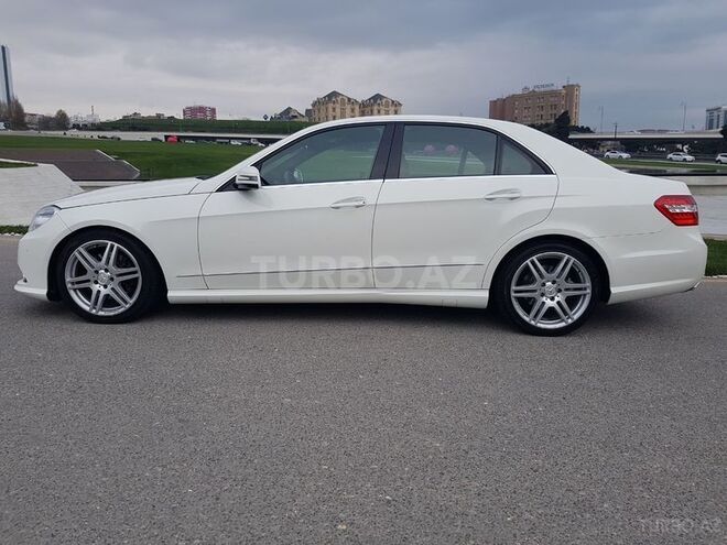 Mercedes E 300 2011, 129,000 km - 3.0 l - Bakı