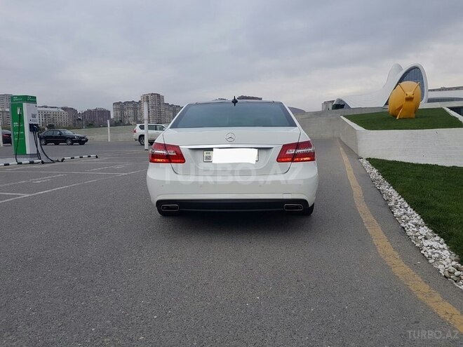 Mercedes E 300 2011, 129,000 km - 3.0 l - Bakı
