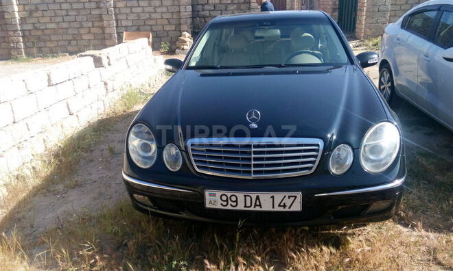 Mercedes E 220 2002, 272,300 km - 0.2 l - Bakı