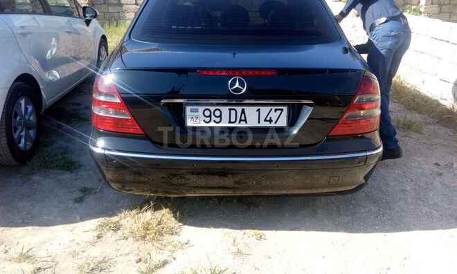 Mercedes E 220 2002, 272,300 km - 0.2 l - Bakı
