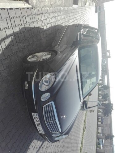 Mercedes E 220 2002, 272,300 km - 0.2 l - Bakı