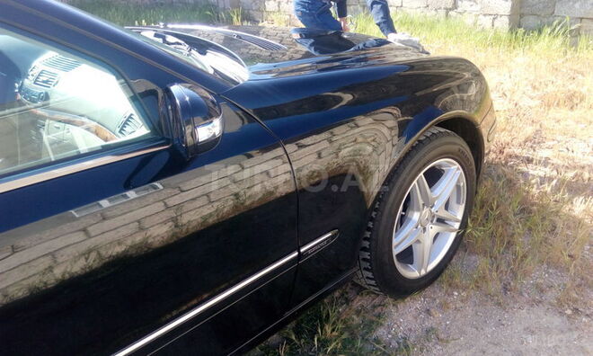 Mercedes E 220 2002, 272,300 km - 0.2 l - Bakı