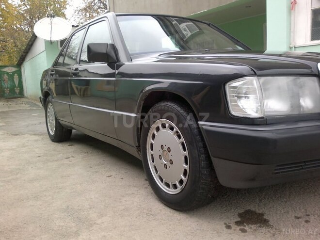 Mercedes 190 1993, 364,564 km - 1.8 l - Qusar