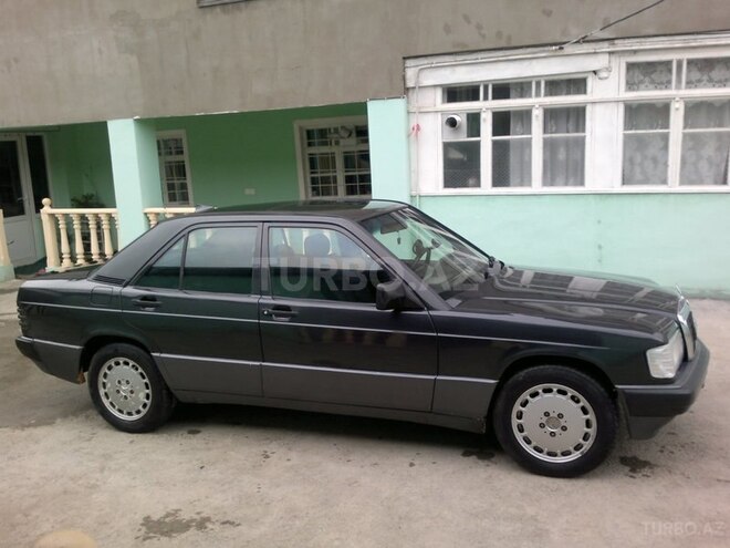 Mercedes 190 1993, 364,564 km - 1.8 l - Qusar