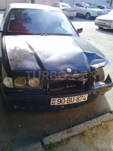 BMW 318 1995, 84,565 km - 1.8 l - Bakı