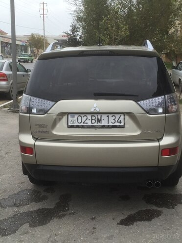 Mitsubishi Outlander 2007, 100,000 km - 0.3 л - Sumqayıt