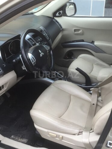 Mitsubishi Outlander 2007, 100,000 km - 0.3 л - Sumqayıt