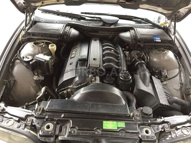 BMW 523 1998, 395,619 km - 2.5 l - Bakı