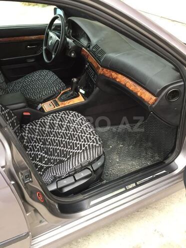 BMW 523 1998, 395,619 km - 2.5 l - Bakı