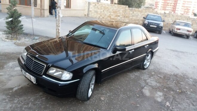 Mercedes C 230 1998, 177,000 km - 2.3 l - Bakı