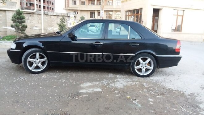 Mercedes C 230 1998, 177,000 km - 2.3 l - Bakı