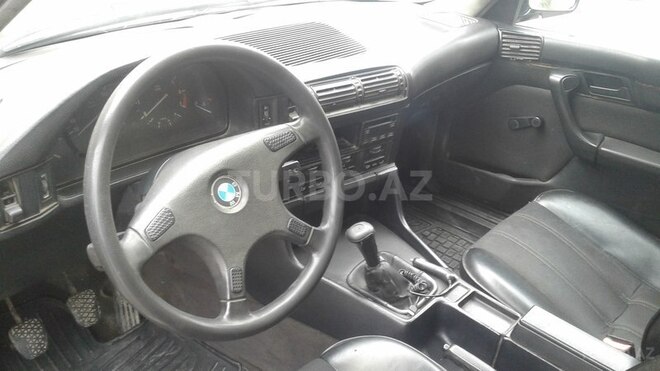 BMW 520 1990, 350,000 km - 2.0 l - Bakı