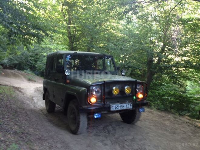 UAZ 469 1999, 85,000 km - 0.3 l - Yardımlı